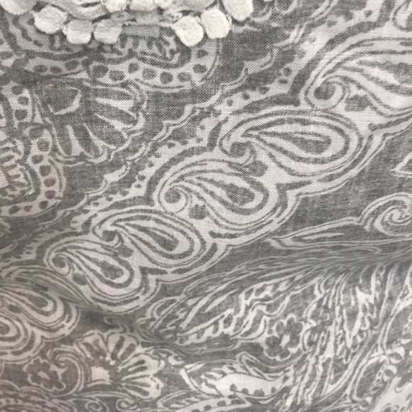 Jones New York Linen Blouse - Picture 2 of 4